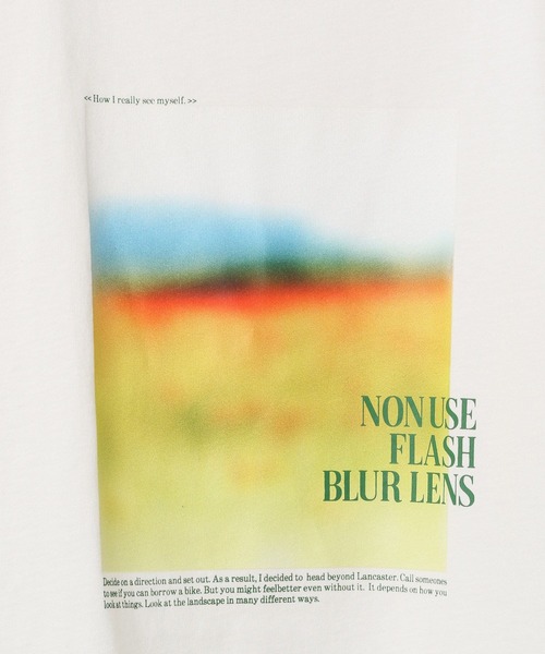 LEPSIM（レプシィム）の「フォト＊ロゴプリントT　327272（Tシャツ/カットソー・レディース・ブラック×ブルー/ホワイト×ピンク/ホワイト×イエロー・FREE）」の11枚目の写真