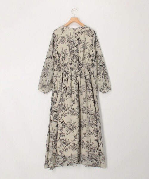 MICO COULIER（ミコクリエ）の「フラワープリントワンピース（ワンピース・レディース・ブラック/ベージュ・38）」の10枚目の写真