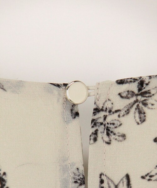 MICO COULIER（ミコクリエ）の「フラワープリントワンピース（ワンピース・レディース・ブラック/ベージュ・38）」の15枚目の写真