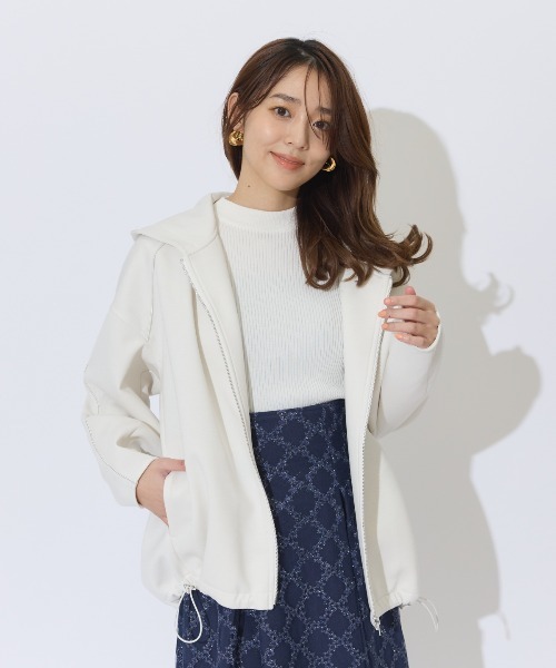 AND COUTURE(アンドクチュール)の「ダンボールポンチフーディーブルゾン(ブルゾン・レディース・アイボリー/グレー/ベージュ/ネイビー・FREE)」の17枚目の写真