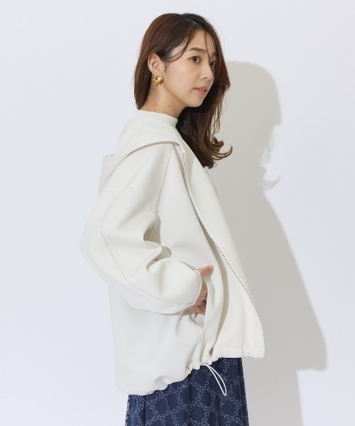 AND COUTURE(アンドクチュール)の「ダンボールポンチフーディーブルゾン(ブルゾン・レディース・アイボリー/グレー/ベージュ/ネイビー・FREE)」の16枚目の写真