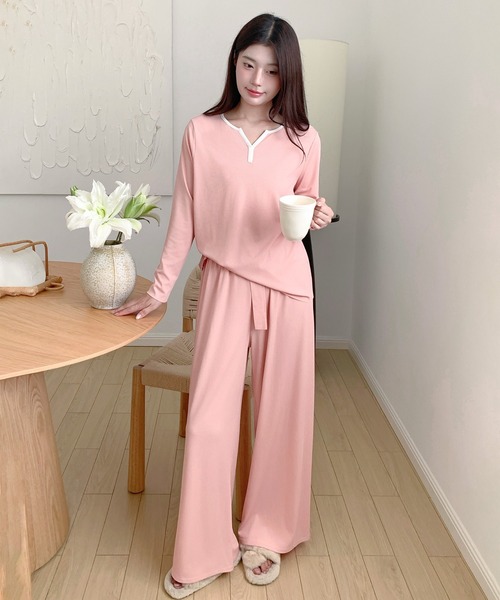 by LEGNA（バイレグナ）の「【選べる3タイプ】さらてろルームウェア