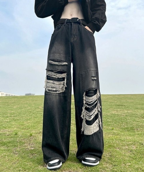 FreeZone(フリーゾーン)の「ワイドダメージデニムパンツ(デニムパンツ・メンズ・ブルー/ブラック・S/M/L)」の14枚目の写真