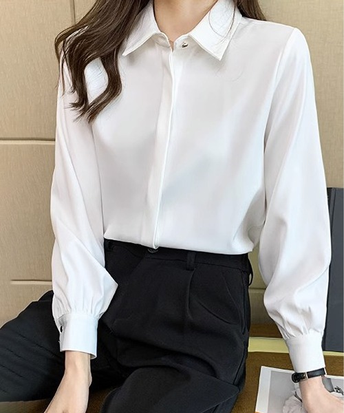 BLANC FICELLE(ブランフィセル)の「ホワイト シャツ(シャツ/ブラウス・レディース・ホワイト・M/L/SMALL/XL)」の4枚目の写真