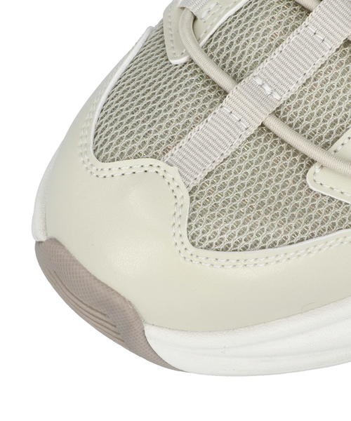 MAD FOOT（マッドフット）の「MADFOOT! マッドフット キッズ 厚底スニーカーサンダル【幅広3E】スポーツサンダル スポサン サマーシューズ 250009（サンダル・キッズ・ベージュ/ブラック系その他/ブラック×ホワイト・24.0cm/22.0cm/21.0cm/23.0cm/20.0cm）」の6枚目の写真