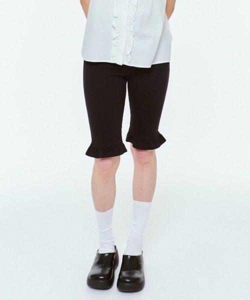 BLACKCOMMEdesGARCONS フリル付パンツ　七分丈 FEKETE（フェケテ）の「FRILL LEGGINGS / 七分丈フリルレギンス