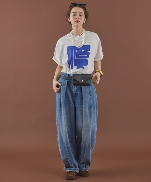 MIRROR STOKE(ミラーストーク)の「≪WEB限定≫【新色追加】TUCK DENIM WIDE PANTS/タックデニムワイドパンツ(デニムパンツ・レディース・サックスブルー/オフホワイト/ネイビー・MEDIUM/LARGE)」の6枚目の写真