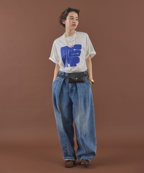 MIRROR STOKE(ミラーストーク)の「≪WEB限定≫【新色追加】TUCK DENIM WIDE PANTS/タックデニムワイドパンツ(デニムパンツ・レディース・サックスブルー/オフホワイト/ネイビー・MEDIUM/LARGE)」の8枚目の写真