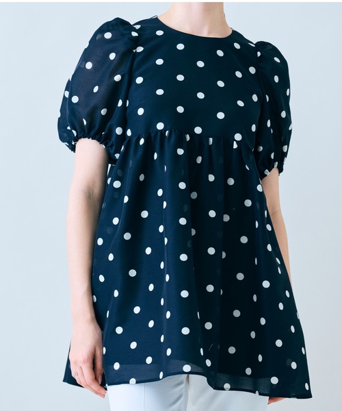Audie a Muses(オーディアミューズ)の「ドットペプラムブラウス(シャツ/ブラウス・レディース・オフホワイト/ネイビー・38/42)」の19枚目の写真