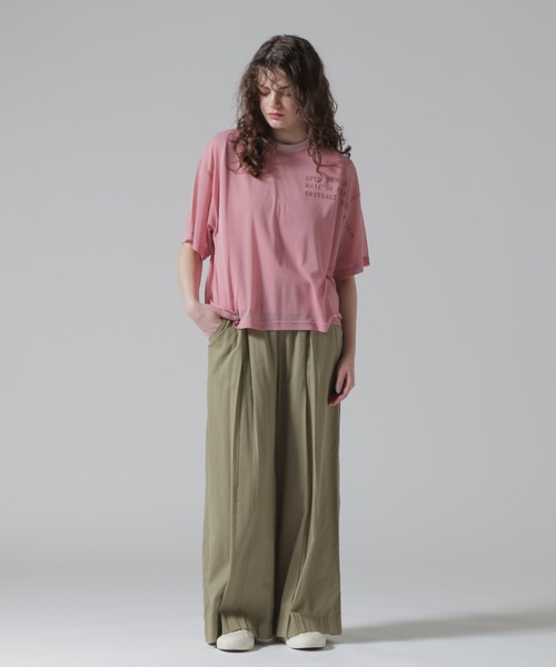 AVIREX（アヴィレックス）の「《直営店限定》SHEER LAYERED PRINT T-SHIRT/シアーレイヤード プリントTシャツ（Tシャツ/カットソー・レディース・ピンク/ブラック/オリーブ・F）」の16枚目の写真