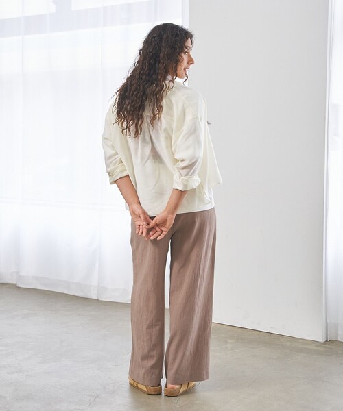 J.PRESS YORK STREET(ジェイプレスヨークストリート)の「【WOMEN】シアーショート ブラウス(シャツ/ブラウス・レディース・ホワイト系・F)」の4枚目の写真