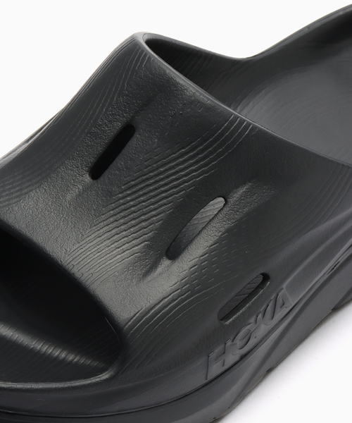 HOKA(ホカ)の「HOKA(ホカ) ORA RECOVERY SLIDE3(サンダル・メンズ・ブラック・28cm/27cm/26cm/25cm/24cm)」の6枚目の写真