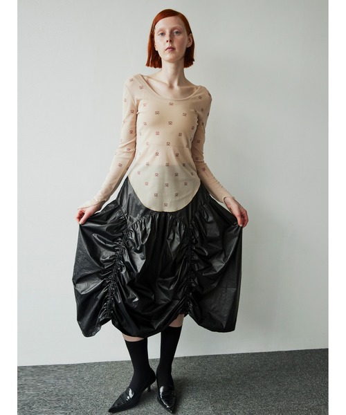 SORIN(ソリン )の「Metalic Taffta Design Gathered Skirt(スカート・レディース・シルバー/ブラック・38)」の9枚目の写真