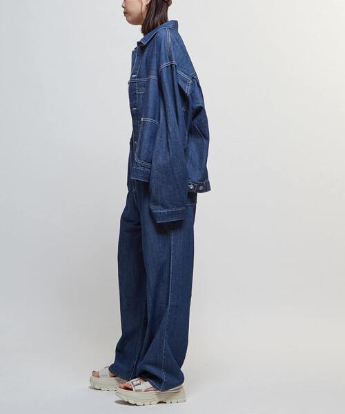 CONVERSE TOKYO(コンバーストウキョウ)の「【限定展開】LIGHT DENIM WIDE PANTS(デニムパンツ・レディース・サックスブルー/ブラック/ブルー・SMALL)」の9枚目の写真
