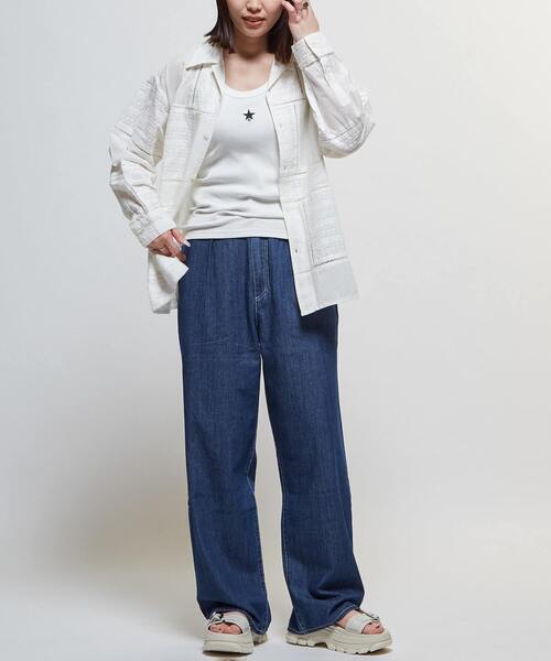 CONVERSE TOKYO(コンバーストウキョウ)の「【限定展開】LIGHT DENIM WIDE PANTS(デニムパンツ・レディース・サックスブルー/ブラック/ブルー・SMALL)」の7枚目の写真