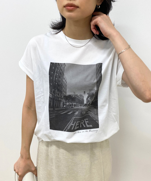 日本製　マイカ&ディール　フォトプリントTシャツ MICA&DEAL（マイカ＆ディール）の「フォトプリントT-shirt（T