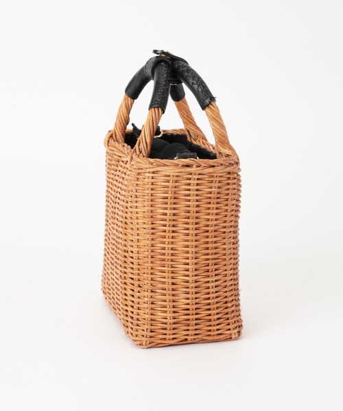 BARNYARDSTORM（バンヤードストーム）の「BARNYARDSTORM / 【BAGMATI(バグマティ)】 スクエアミニショルダーバッグ 【『VERY』YouTube紹介アイテム】（ショルダーバッグ・レディース・ブラック・FREE）」の21枚目の写真