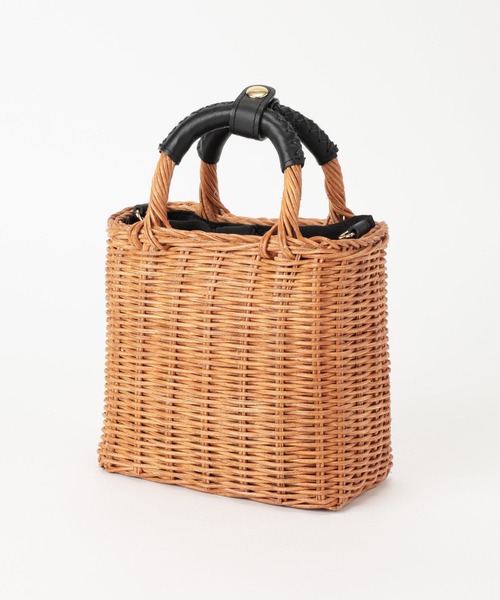 BARNYARDSTORM（バンヤードストーム）の「BARNYARDSTORM / 【BAGMATI(バグマティ)】 スクエアミニショルダーバッグ 【『VERY』YouTube紹介アイテム】（ショルダーバッグ・レディース・ブラック・FREE）」の22枚目の写真