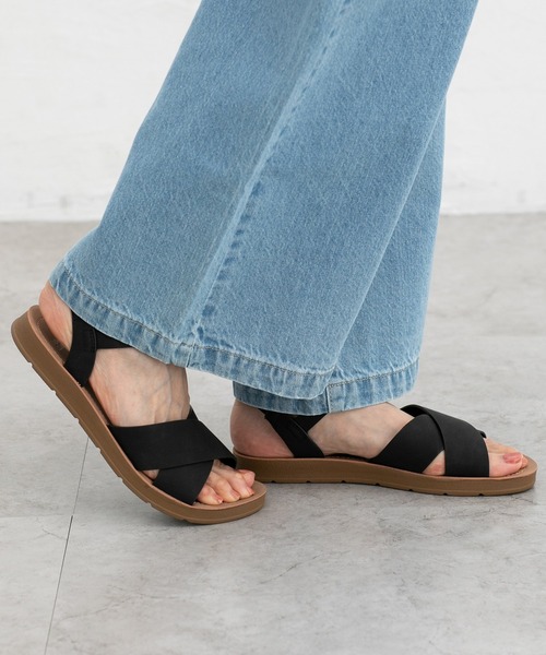 Honeys（ハニーズ）の「軽量屈曲クロスサンダル（サンダル・レディース・ベージュ/アイボリー/ブラック・L/LL/M/S）」の10枚目の写真