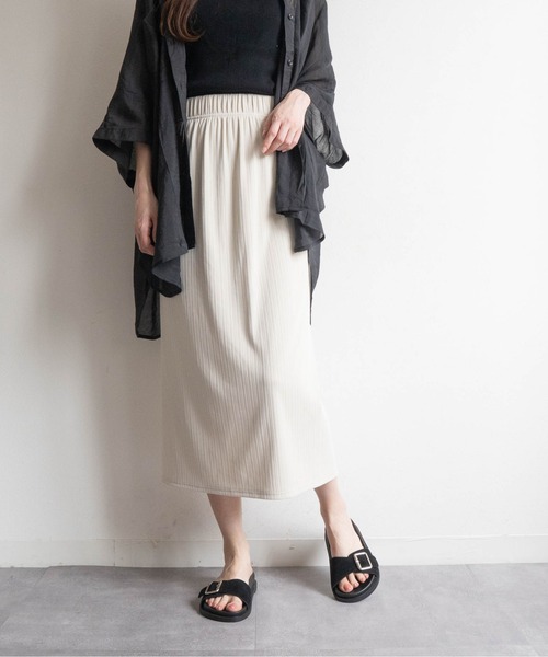 Fabby fabby(ファビィーファビィー)の「コンフォートワンベルトサンダル(サンダル・レディース・ブラック/ベージュ/ブラウン・SMALL/MEDIUM/LARGE)」の13枚目の写真