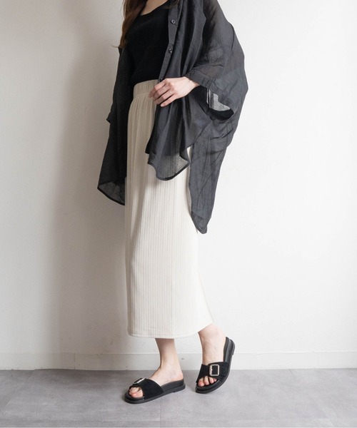 Fabby fabby(ファビィーファビィー)の「コンフォートワンベルトサンダル(サンダル・レディース・ブラック/ベージュ/ブラウン・SMALL/MEDIUM/LARGE)」の14枚目の写真