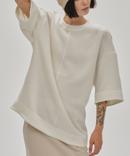 【TODAYFUL】 Back Satin Pullover TODAYFUL（トゥデイフル）の「TODAYFUL Keyneck Satin Pullover