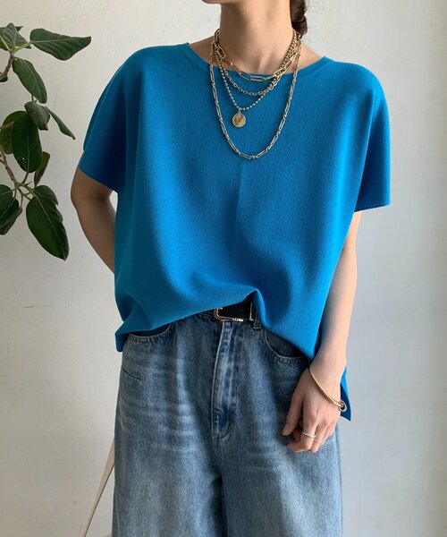 DouDou(ドゥドゥ)の「サイドスリットフレンチプルオーバー(ニット/セーター・レディース・ブルー/ブラック/グレイッシュベージュ・FREE)」の17枚目の写真