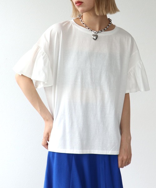 未使用品 Sono クルーフリルスリーブカットソー F ホワイト Sono（ソーノ）の「クルーフリルスリーブカットソー（Tシャツ