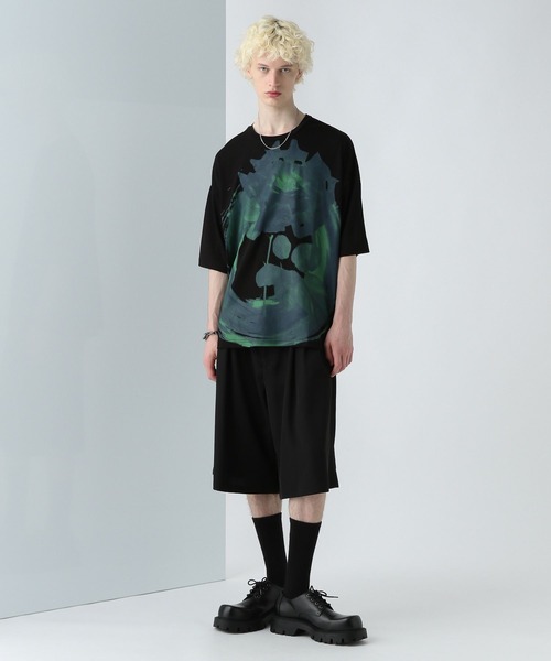 HARE（ハレ）の「ニュアンスフラワープリントカット(HARE)（Tシャツ/カットソー・メンズ・ブラック×ブルー/ブラック×ホワイト/ホワイト・FREE）」の7枚目の写真