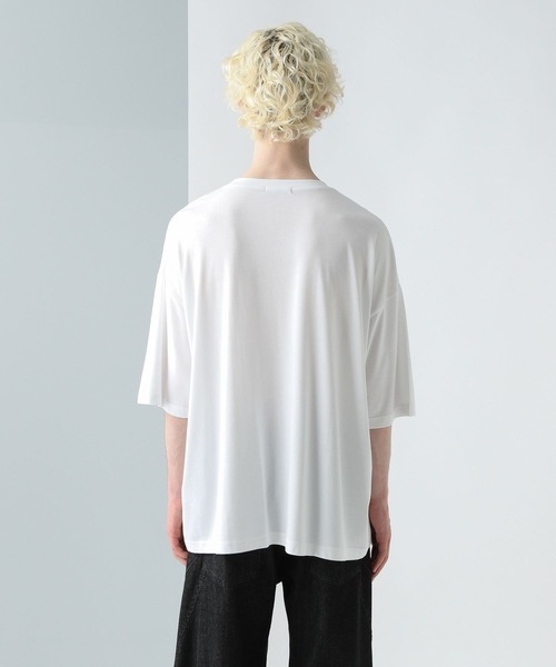 HARE（ハレ）の「ニュアンスフラワープリントカット(HARE)（Tシャツ/カットソー・メンズ・ブラック×ブルー/ブラック×ホワイト/ホワイト・FREE）」の13枚目の写真