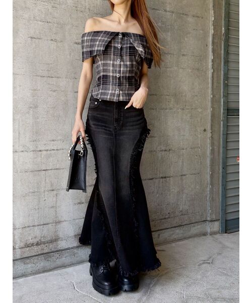 EVRIS（エヴリス）の「チェックオフショルブラウス（シャツ/ブラウス・レディース・ブラウン/ブラック・FREE）」の8枚目の写真