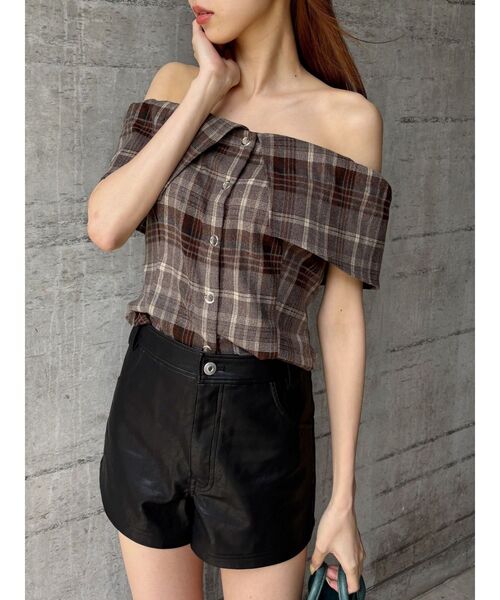 EVRIS（エヴリス）の「チェックオフショルブラウス（シャツ/ブラウス・レディース・ブラウン/ブラック・FREE）」の9枚目の写真
