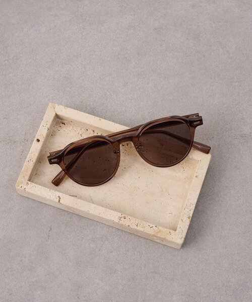 SHENERY（シーナリー）の「ラウンドサングラス（サングラス・レディース・ブラック/ブラウン・FREE）」の2枚目の写真