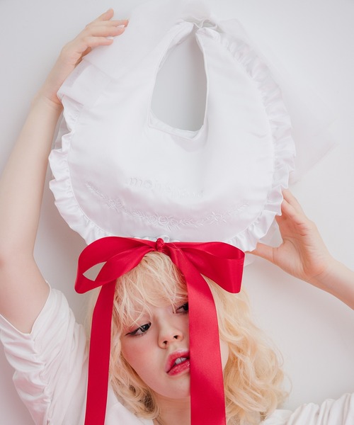 monepine フリルハンドルバッグ　ホワイト　かきぶちももの frill handle bag/フリルハンドルバッグ（ハンドバッグ