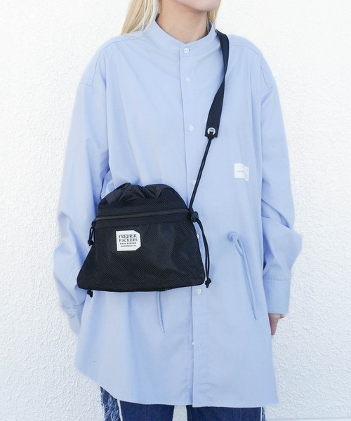 FREDRIK PACKERS(フレドリックパッカーズ)の「【FREDRIK PACKERS】BELL SACK <S> ベル サック Sサイズ ショルダーバッグ(ショルダーバッグ・レディース・ダークベージュ/ブラック・SMALL)」の15枚目の写真