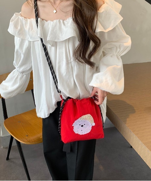 FREE STYLISTS(フリー スタイリスト)の「Y2K ミニサコッシュ ショルダーバッグ(ショルダーバッグ・レディース・イエロー/レッド/オフホワイト/グレー/ブラック/ブラック系その他/グレー系その他/ベージュ/ブルー/グリーン/ブラック系その他3/ホワイト系その他3/ブラック系その他5/ブラック系その他4/ホワイト系その他/ホワイト系その他2/ブラウン/ブラック系その他2/グレー系その他2/グリーン系その他/ホワイト系その他4・FREE)」の21枚目の写真