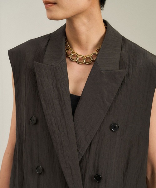 SALON adam et rope'（サロン アダム エ ロペ）の「ウールナイロンワッシャージレ（ベスト・レディース・ブラック/ブラウン・FREE）」の17枚目の写真