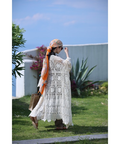 cawaii（カワイイ）の「美しい柄を纏うクロシェロングカーディガン（カーディガン/ボレロ・レディース・ベージュ・FREE）」の17枚目の写真