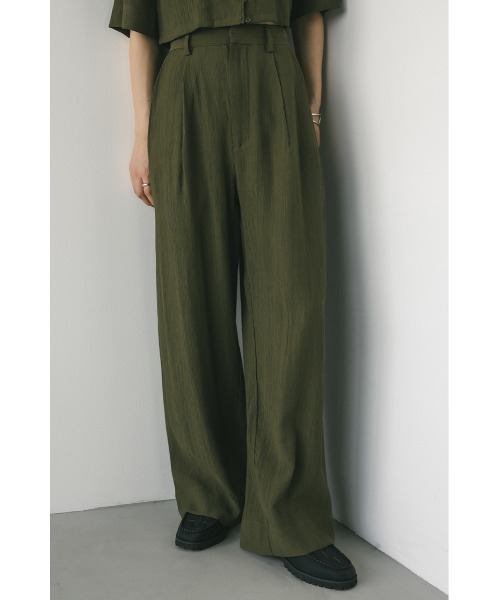 STYLEMIXER(スタイルミキサー)の「ワッシャーツータックパンツ(その他パンツ・レディース・カーキ/ベージュ/ネイビー・SMALL/MEDIUM)」の3枚目の写真