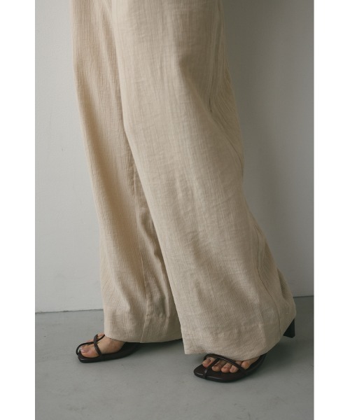 STYLEMIXER(スタイルミキサー)の「ワッシャーツータックパンツ(その他パンツ・レディース・カーキ/ベージュ/ネイビー・SMALL/MEDIUM)」の12枚目の写真