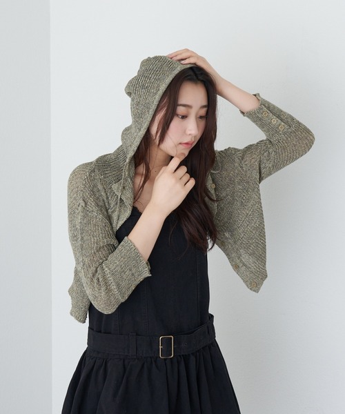 RAY CASSIN（レイカズン）の「透かし編みフードニット（ニット/セーター・レディース・アイボリー/チャコールグレー/ベージュ・FREE）」の3枚目の写真