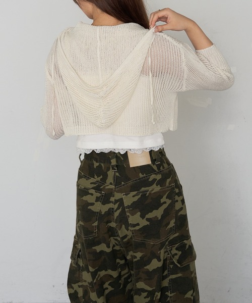 RAY CASSIN（レイカズン）の「透かし編みフードニット（ニット/セーター・レディース・アイボリー/チャコールグレー/ベージュ・FREE）」の22枚目の写真