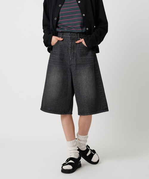 CITEN（シテン）の「＜CITEN＞バギーデニムハーフパンツ（デニムパンツ・レディース・ブラック/ライトブルー・M/S）」の3枚目の写真