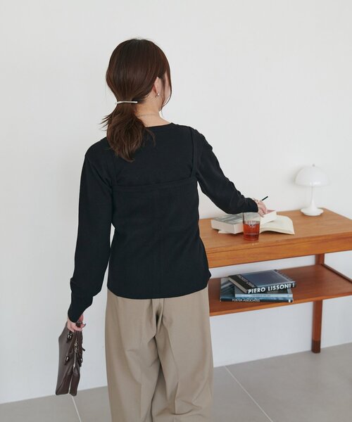 DISCOAT（ディスコート）の「モチモチビスチェセットプルオーバー《WEB限定カラーあり》（アンサンブル・レディース・キャメル/チャコールグレー/ブラック/ライトベージュ・FREE）」の5枚目の写真