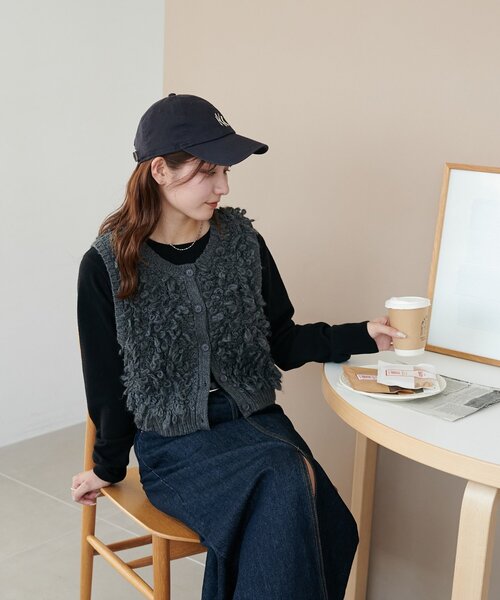 DISCOAT（ディスコート）の「モチモチビスチェセットプルオーバー《WEB限定カラーあり》（アンサンブル・レディース・キャメル/チャコールグレー/ブラック/ライトベージュ・FREE）」の17枚目の写真