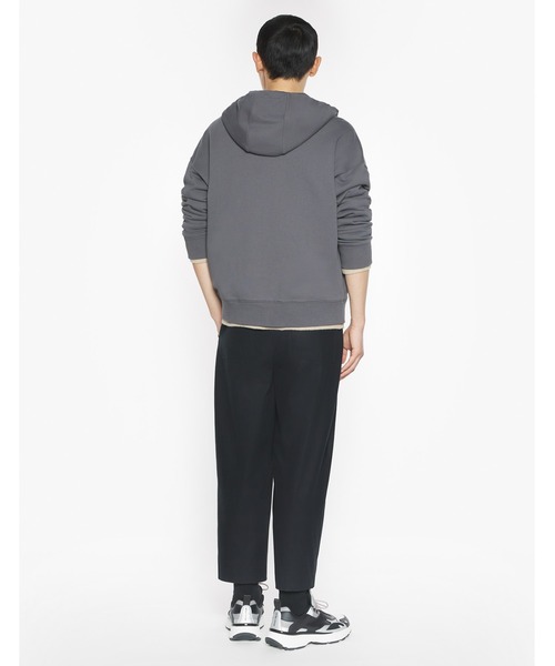 Maison Kitsune（メゾンキツネ）の「FOX HEAD ZIPPED OVERSIZE HOODIE（パーカー・メンズ・ブラック/チャコール・XL/L/M/S/XS）」の6枚目の写真