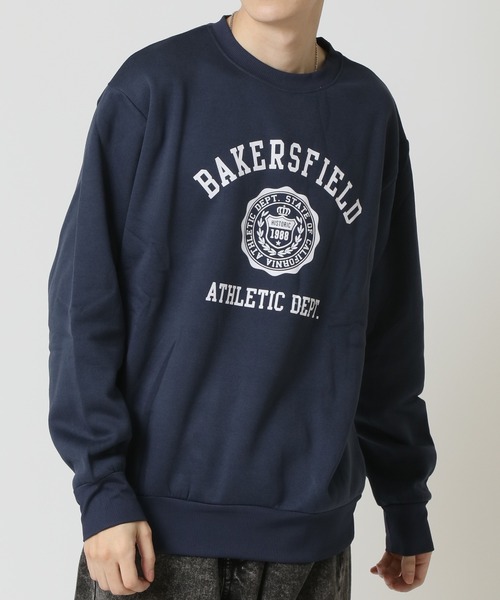 ARCADE（アーケード）の「裏起毛 アメカジ カレッジロゴ スウェット トレーナー（スウェット・メンズ・グレイッシュベージュ/ネイビー系2/ベージュ系3/ブラック系4/マスタード/グレー系その他3/グレー系その他2/ネイビー系1/グレー系1/ブラック系1・LL/L/M）」の13枚目の写真