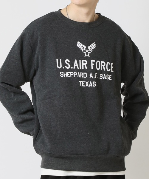 ARCADE（アーケード）の「裏起毛 アメカジ カレッジロゴ スウェット トレーナー（スウェット・メンズ・グレイッシュベージュ/ネイビー系2/ベージュ系3/ブラック系4/マスタード/グレー系その他3/グレー系その他2/ネイビー系1/グレー系1/ブラック系1・LL/L/M）」の14枚目の写真