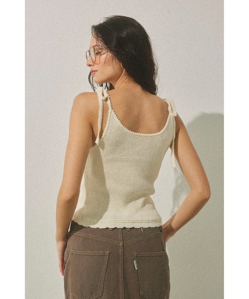 ALEXIA STAM（アリシアスタン）の「Ribbon Knit Camisole / 肩リボンキャミ（キャミソール・レディース・アイボリー/テラコッタ/ネイビー・FREE）」の4枚目の写真
