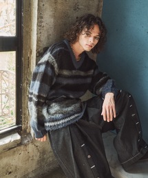 Casper John（キャスパージョン）の「Gradation mix multi border v-neck knit / グラデーションミックスマルチボーダーVネックニット（ニット/セーター）」